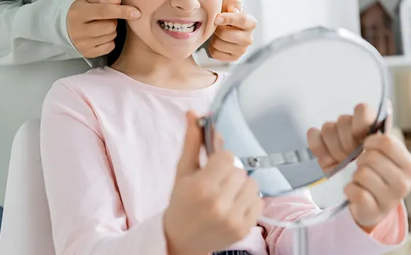 お子様の歯並びが気になる方へ